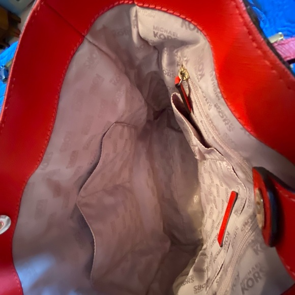 SALE! Michael Kors Jet Set large Travel Tote - Mandarin Leather - Picture 5 of 14